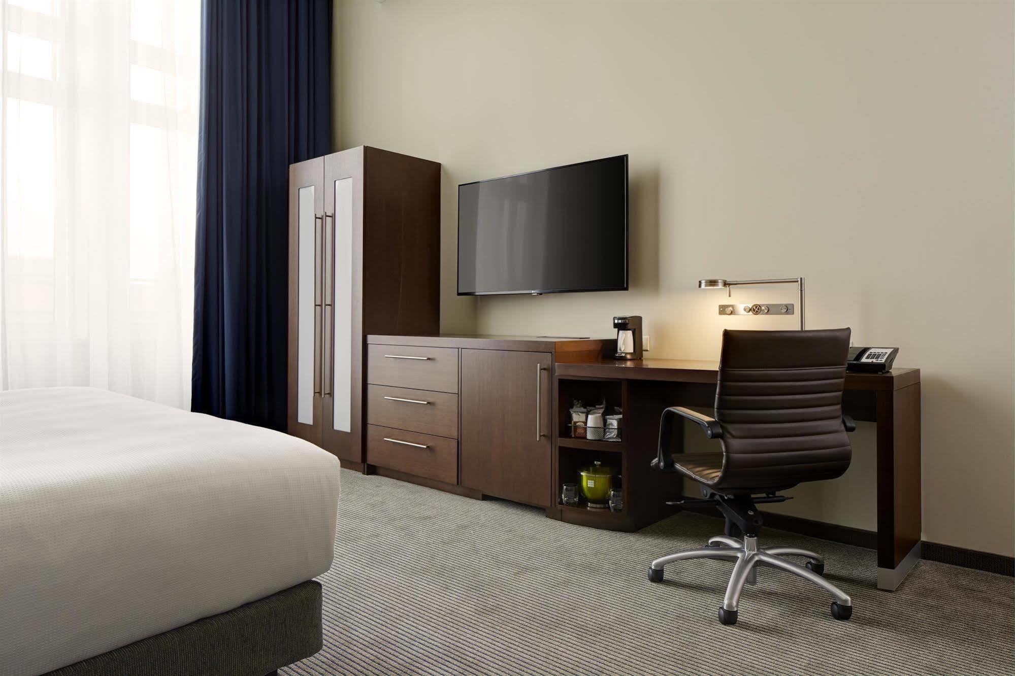 Hyatt Place St. Paul セントポール エクステリア 写真